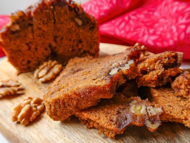 Ridiculously Delicious Banana Bread
