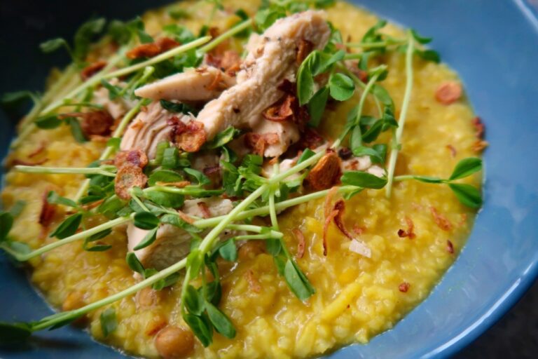Totally Terrific Turmeric Ginger Pepper Porridge
