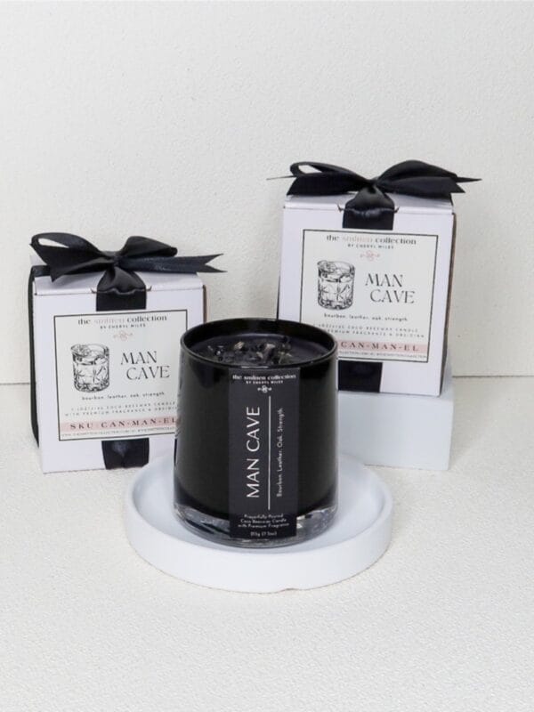 Man Cave Beeswax Coconut Candle_res (masculine scent) (4)