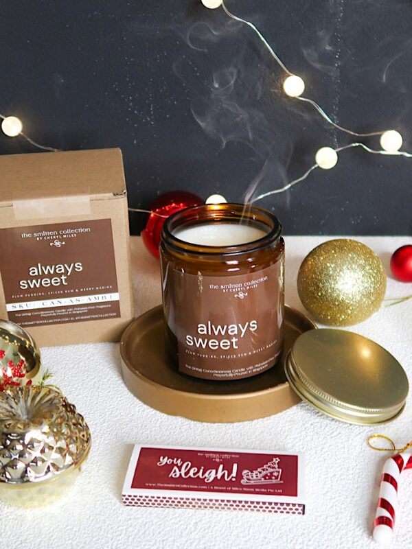 "Always Sweet" – Plum Pudding & Spiced Rum | Artisan Beeswax-Coconut Candle, 8oz