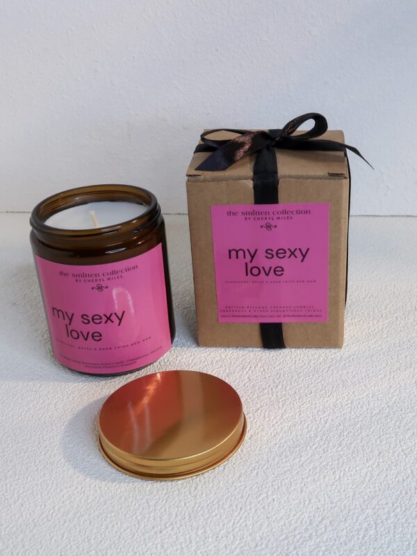 "My Sexy Love"- Champagne, Roses & Boom Chika Bow Wow | Artisan Beeswax-Coconut Candle, 8oz